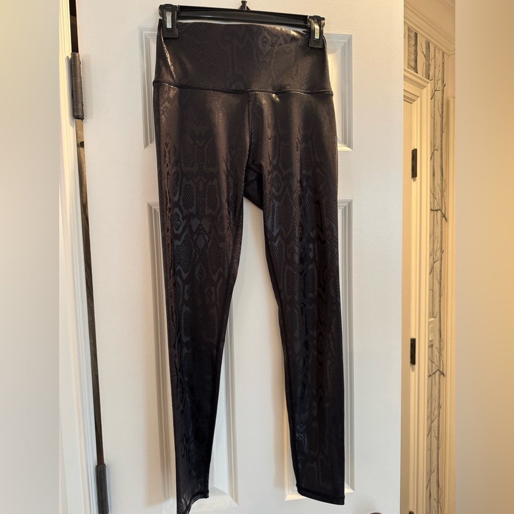 Terez Black Reptile Pattern Leggings